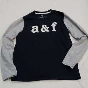 Abercrombie tshirt